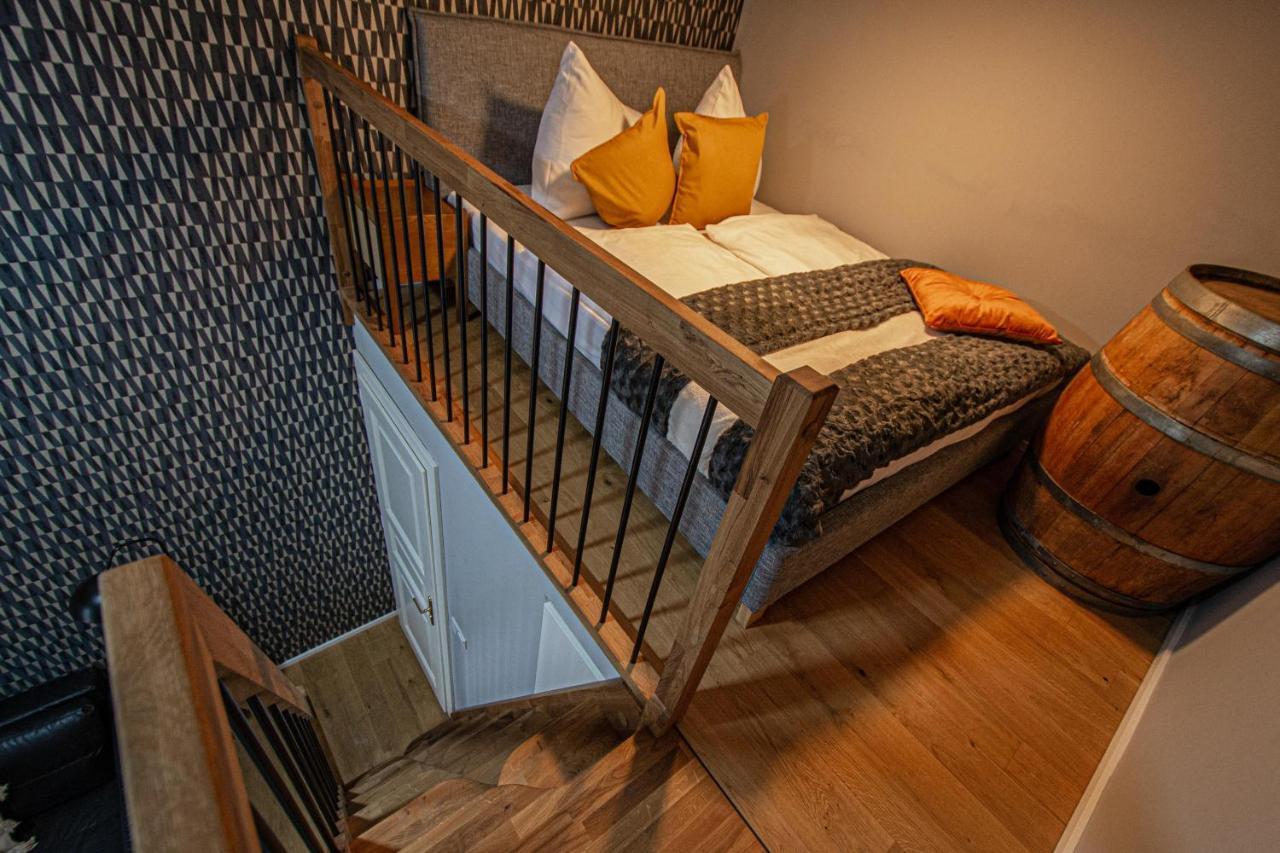 Main Train Station Apartment Close To The The Main Square! Πράγα Εξωτερικό φωτογραφία